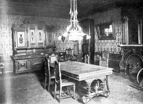 17. Столовая в доме Ипатьева. 1919.jpg